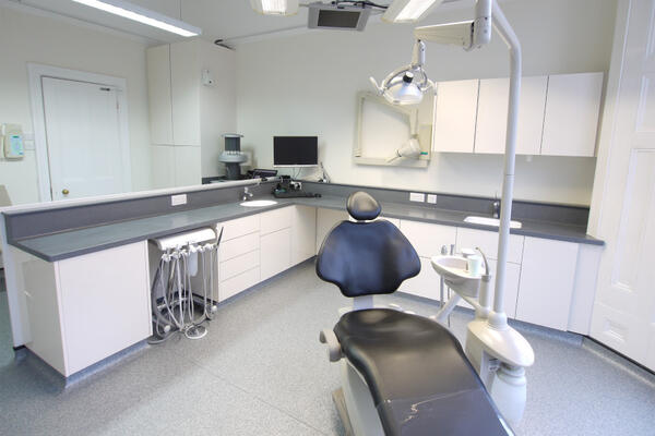 Dental Cabinets for Surgeries & Decontamination Rooms
